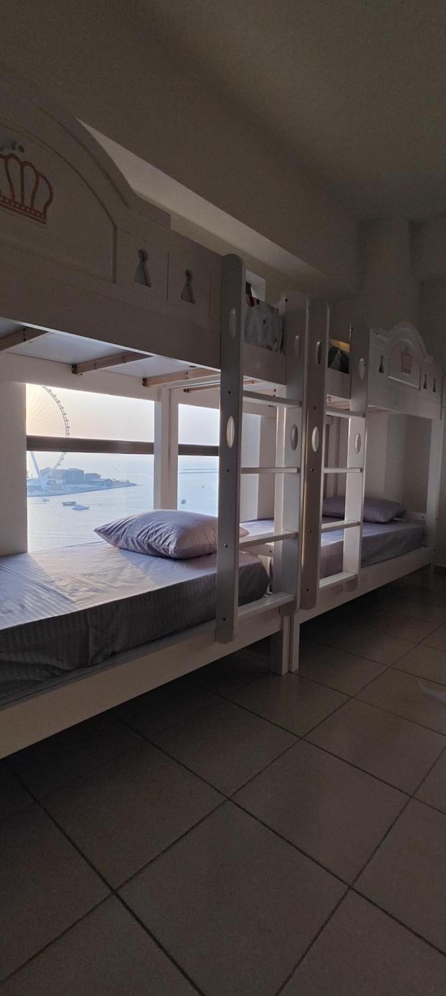 1 World Beach Property, Jbr, Award Winning Hostel, Coliving, Near Metro Dubai Luaran gambar